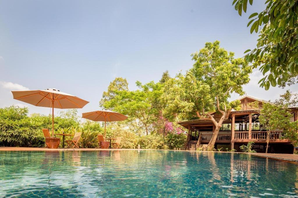Le Relais De Chhlong Kratié Exterior foto